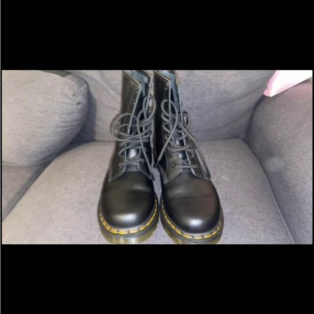 doctors marten boots